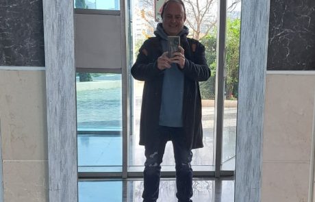 המציאות היא מראה